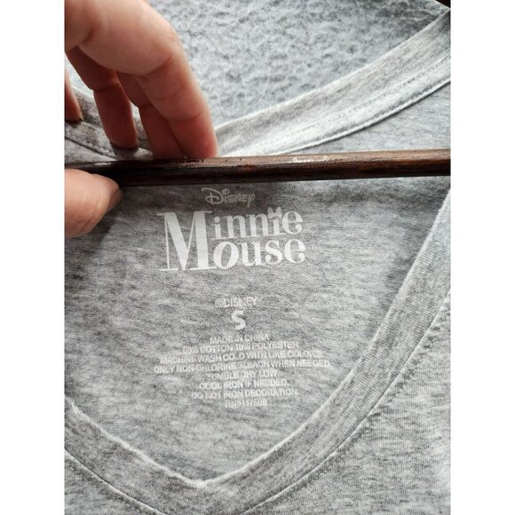 Disney Minnie Mouse Gray T-Shirt With Leopard Bow Graphic Womens S - Picture 2 of 3